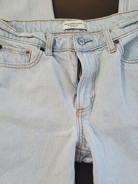 Abercrombie & Fitch Light Wash Jeans
